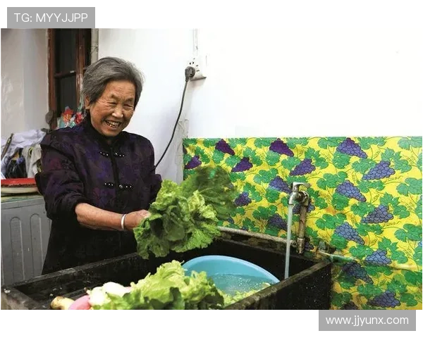 月望湖基地控诉喜都长期欠费款